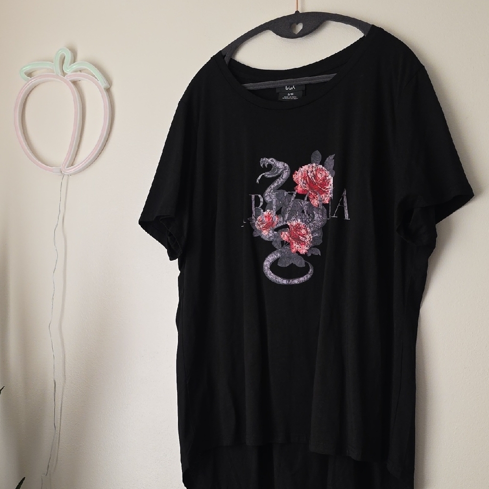 Black Floral Graphic Women's Top